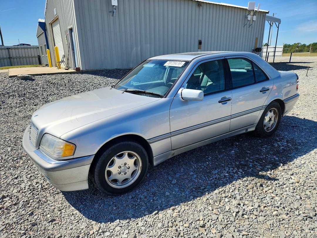 Вид 1998 MERCEDES-BENZ C 230, угол 1