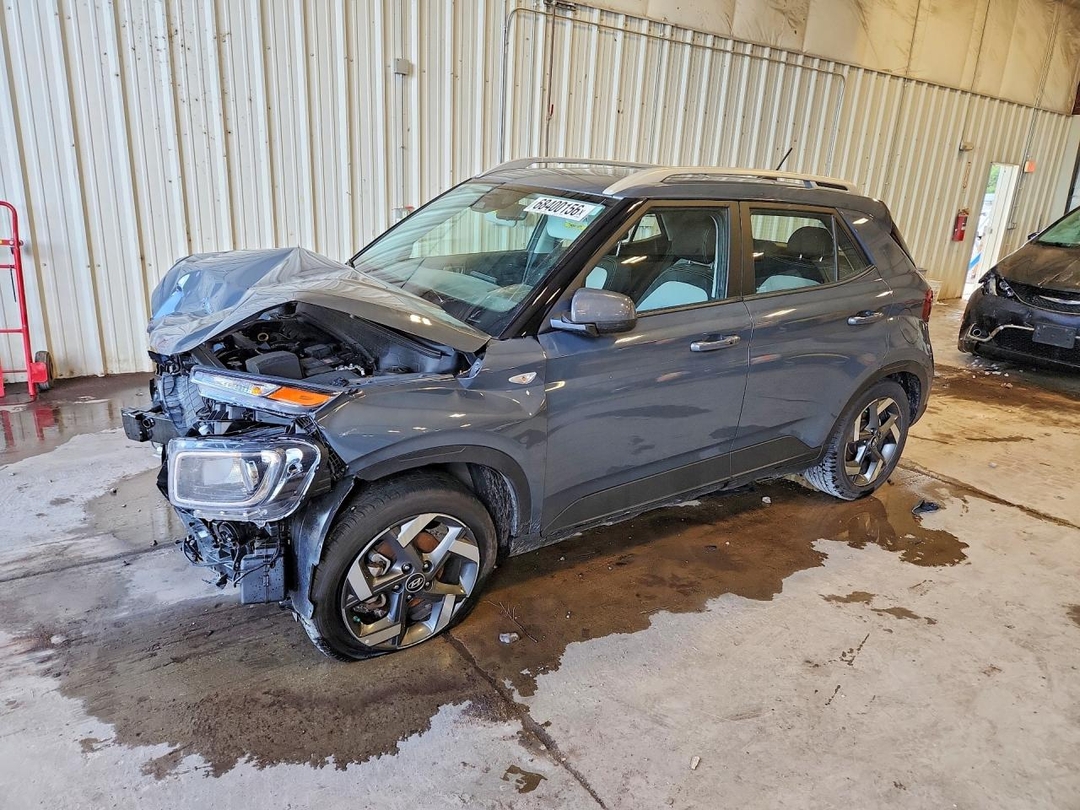 Вид 2025 HYUNDAI VENUE SEL, угол 1