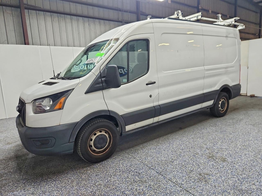 Вид 2021 FORD TRANSIT T-250, угол 1