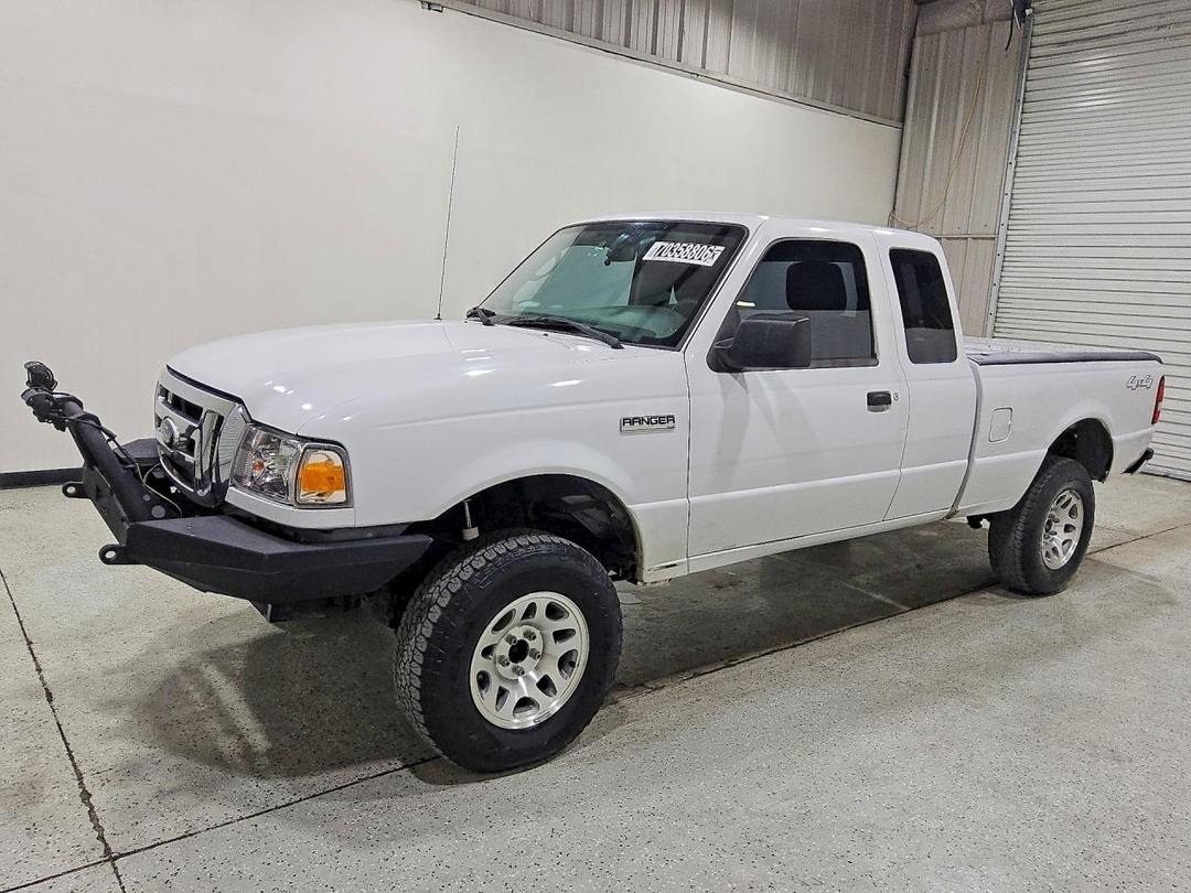 Vista de 2011 FORD RANGER SUPER CAB, ángulo 1