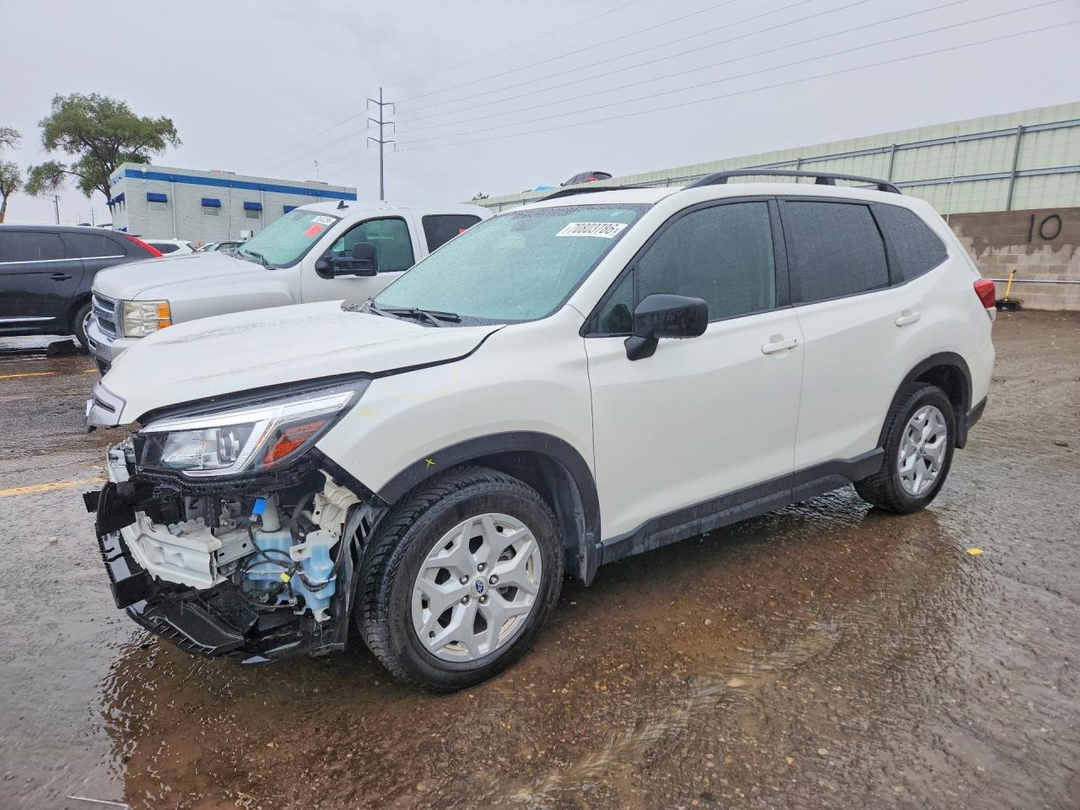 Вид 2019 SUBARU FORESTER, угол 1