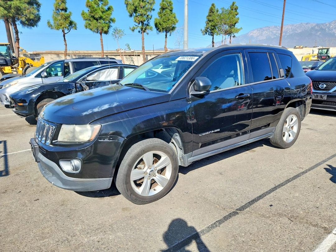 منظر 2016 JEEP COMPASS SPORT، زاوية 1