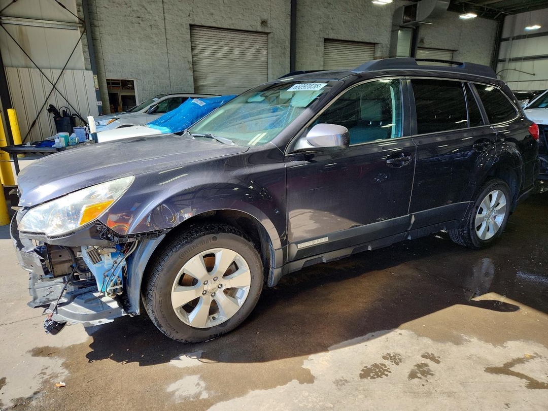 Vista de 2010 SUBARU OUTBACK 3.6R LIMITED, ángulo 1