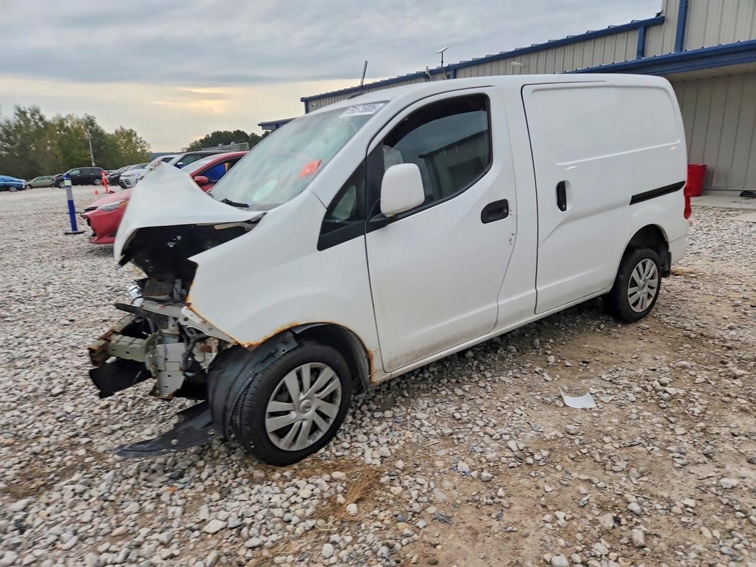 Вид 2015 NISSAN NV200 DELIVERY VAN, угол 1
