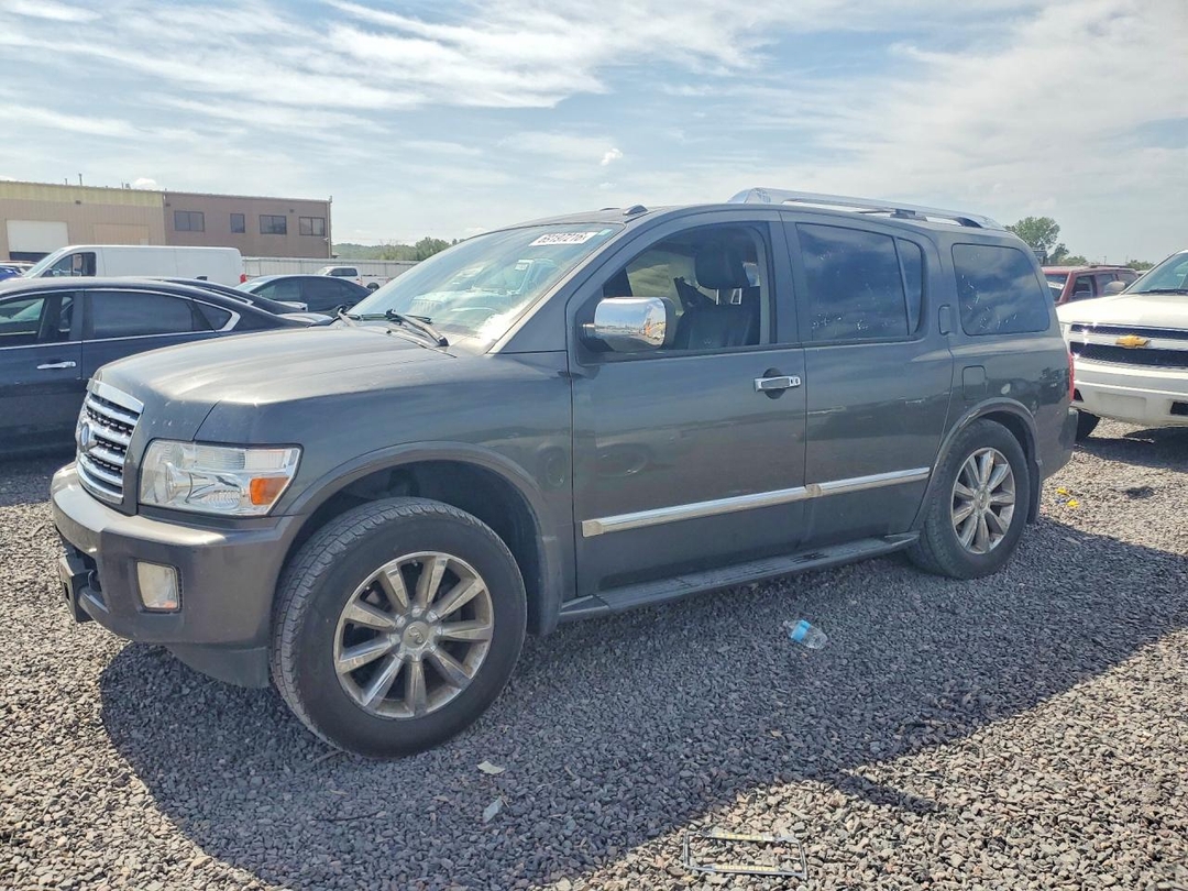 Вид 2010 INFINITI QX56 BASE, угол 1