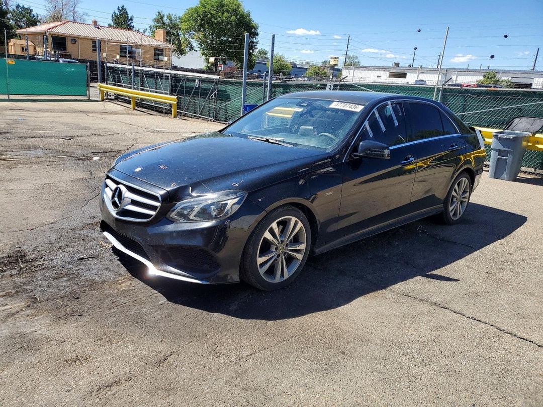Vue de 2015 MERCEDES-BENZ E 350 4MATIC, angle 1