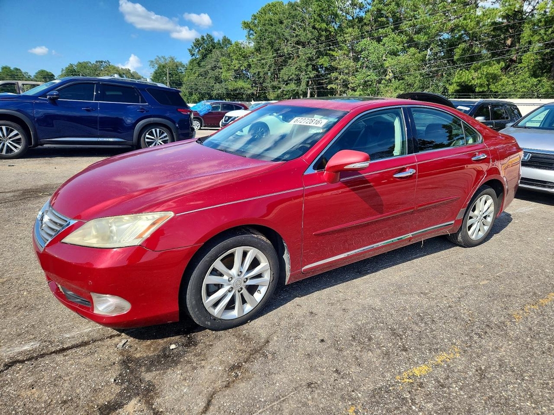 Vue de 2011 LEXUS ES 350, angle 1