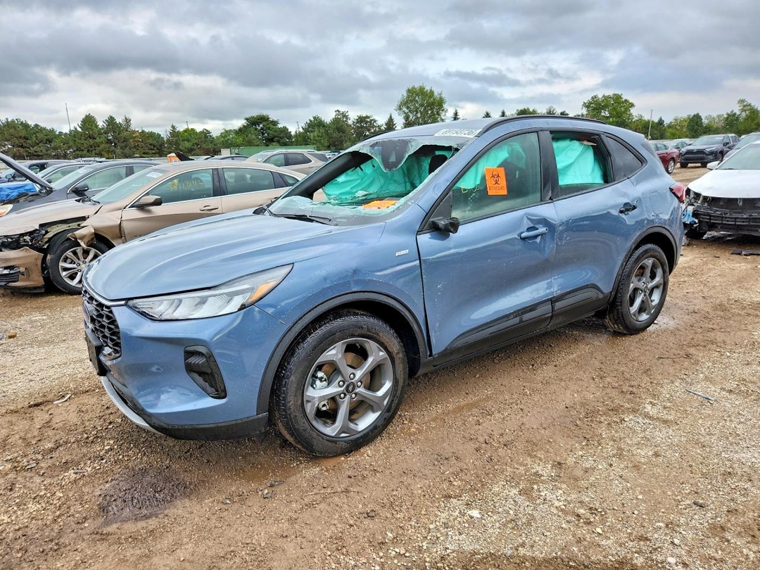 Vista de 2025 FORD ESCAPE ST LINE, ángulo 1
