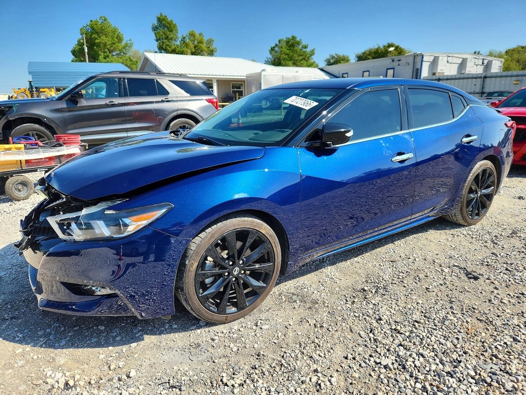 Вид 2017 NISSAN MAXIMA 3.5 SR, угол 1