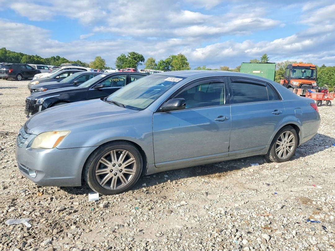 Vue de 2007 TOYOTA AVALON LIMITED, angle 1