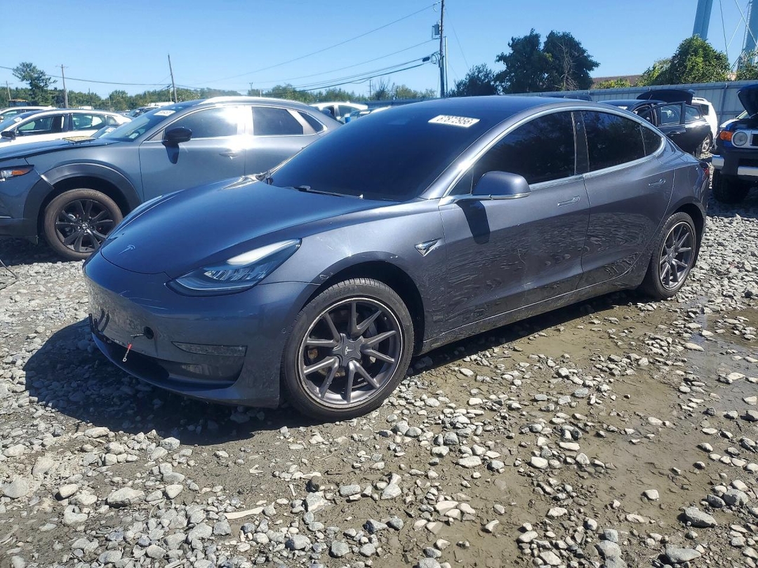 Vista de 2018 TESLA MODEL 3, ángulo 1