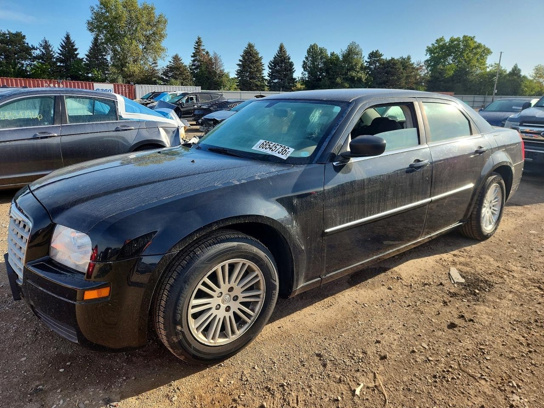 منظر 2009 CHRYSLER 300 LX، زاوية 1