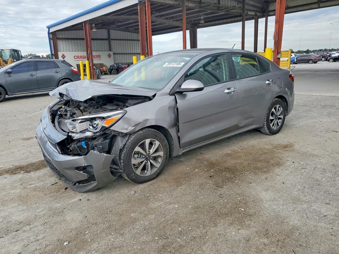 منظر 2021 KIA RIO S، زاوية 1