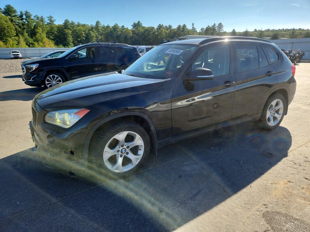 Vue de 2015 BMW X1 SDRIVE28I, angle 1