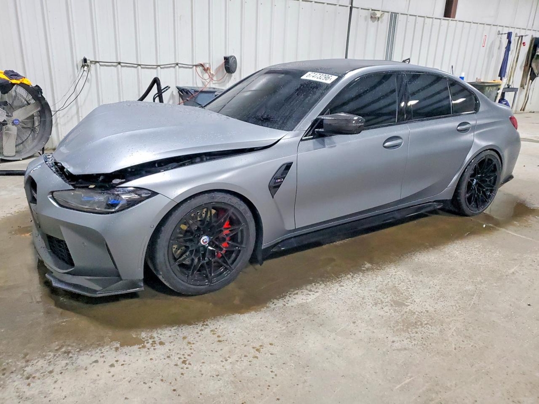 Vista de 2023 BMW M3, ángulo 1