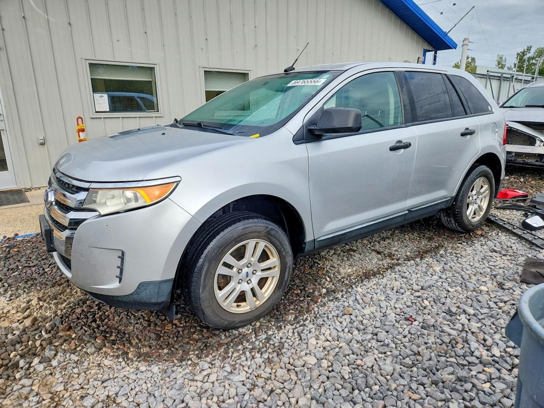 Vue de 2011 FORD EDGE SE, angle 1