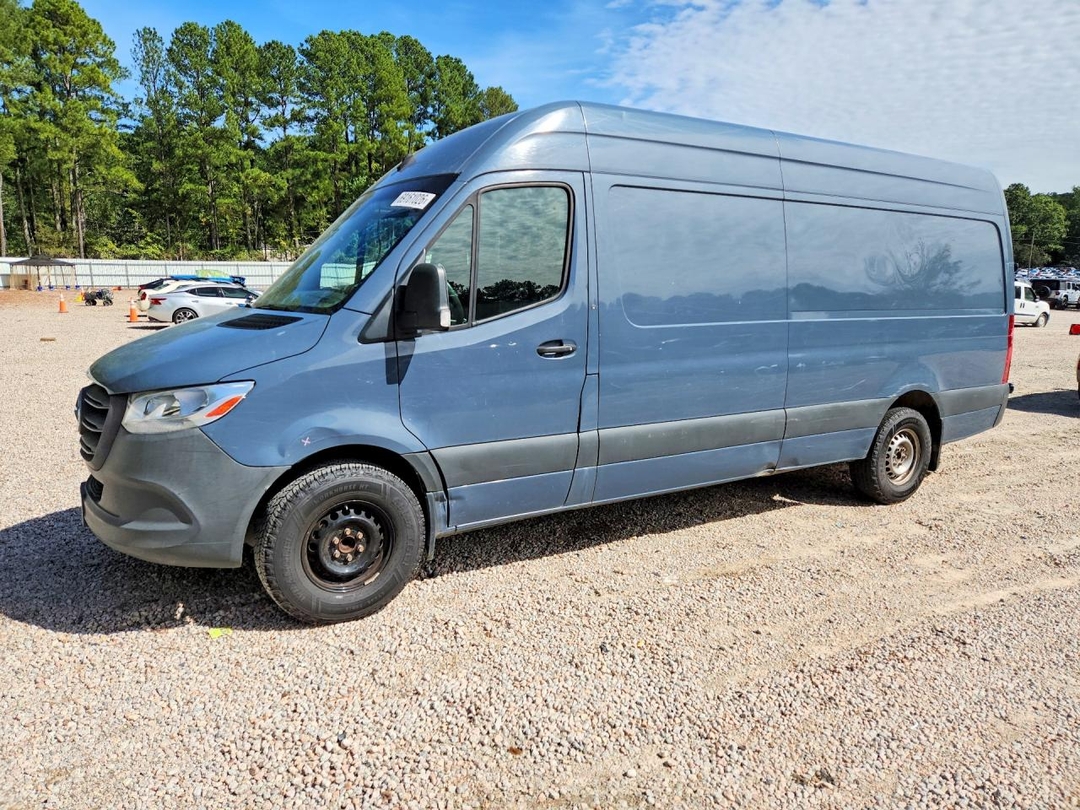 Vista de 2021 MERCEDES-BENZ SPRINTER 2500 DELIVERY VAN, ángulo 1