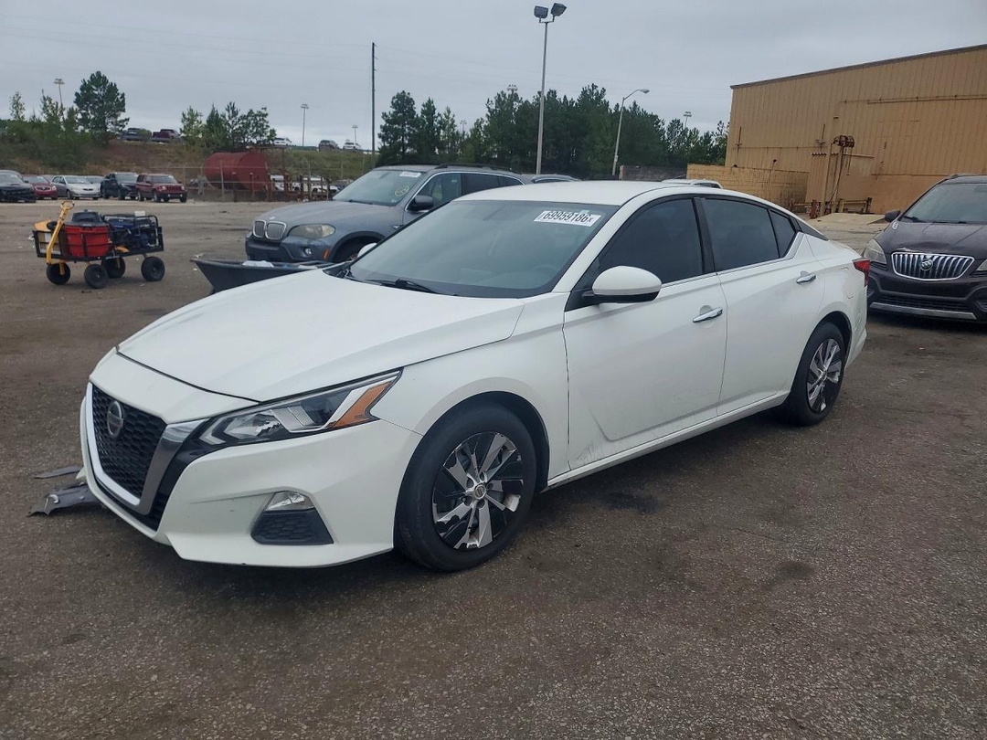 Vista de 2019 NISSAN ALTIMA S, ángulo 1