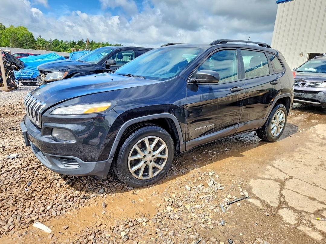 منظر 2015 JEEP CHEROKEE SPORT، زاوية 1