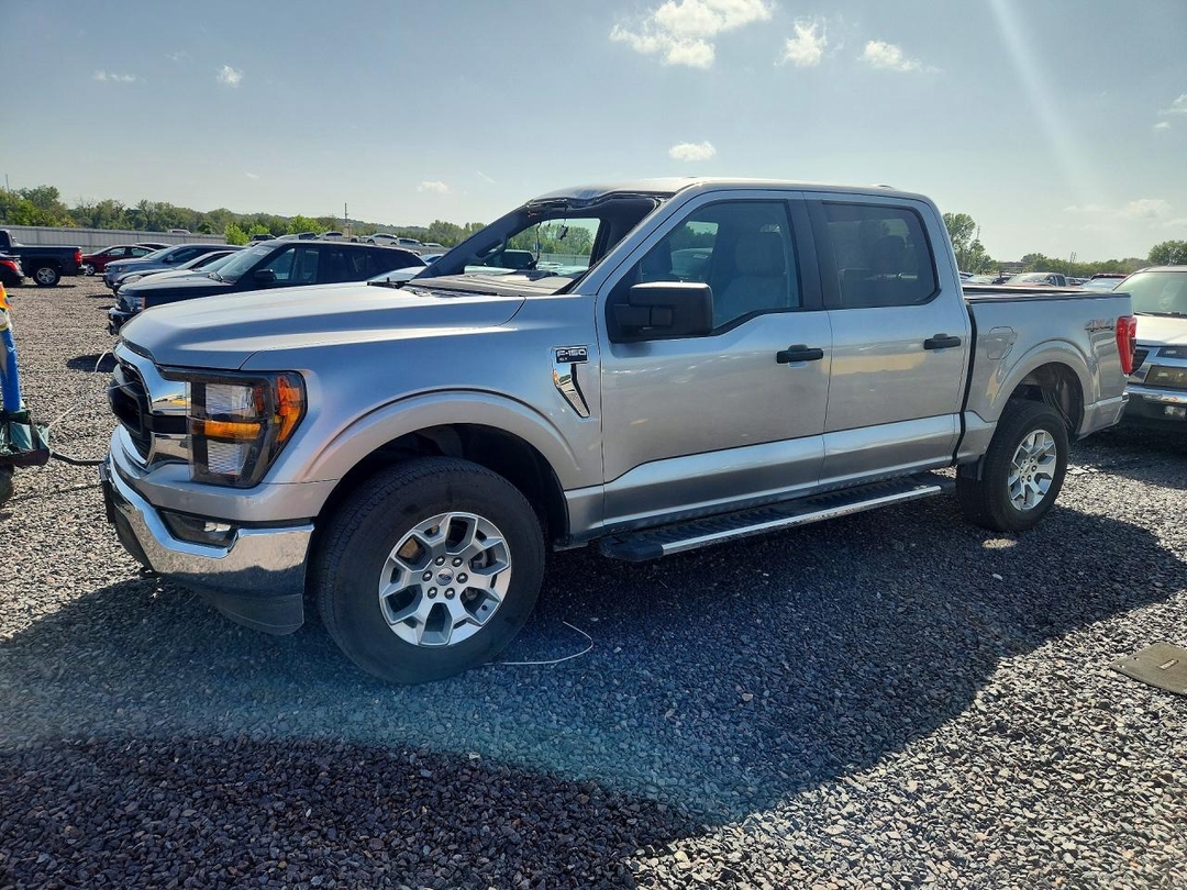 Vista de 2023 FORD F150 SUPERCREW, ángulo 1