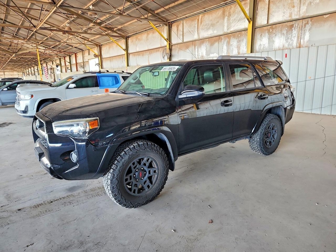 Vedere 2016 TOYOTA 4RUNNER SR5 PREMIUM, unghi 1