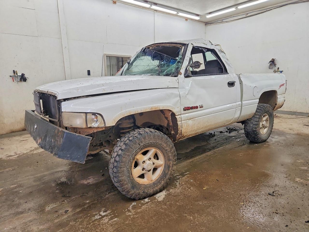 Вид 1997 DODGE RAM 1500, угол 1