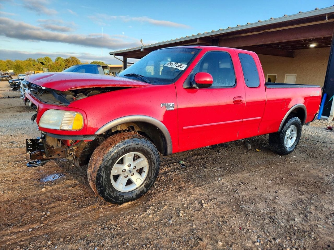 منظر 2002 FORD F150، زاوية 1