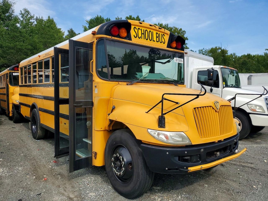 Vue de 2015 IC CORPORATION CE SERIES SCHOOL - SCHOOL BUS, angle 1