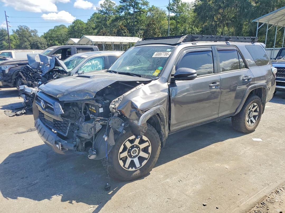 Vue de 2020 TOYOTA 4RUNNER TRD OFF-ROAD PREMIUM, angle 1