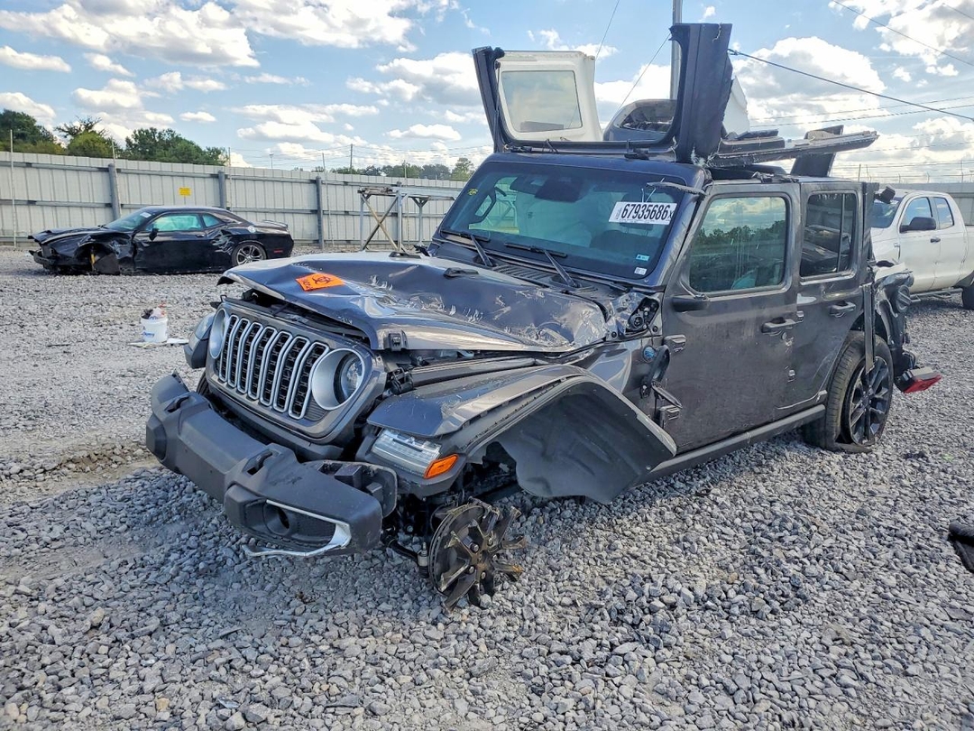Vista de 2025 JEEP WRANGLER SAHARA 4XE, ángulo 1