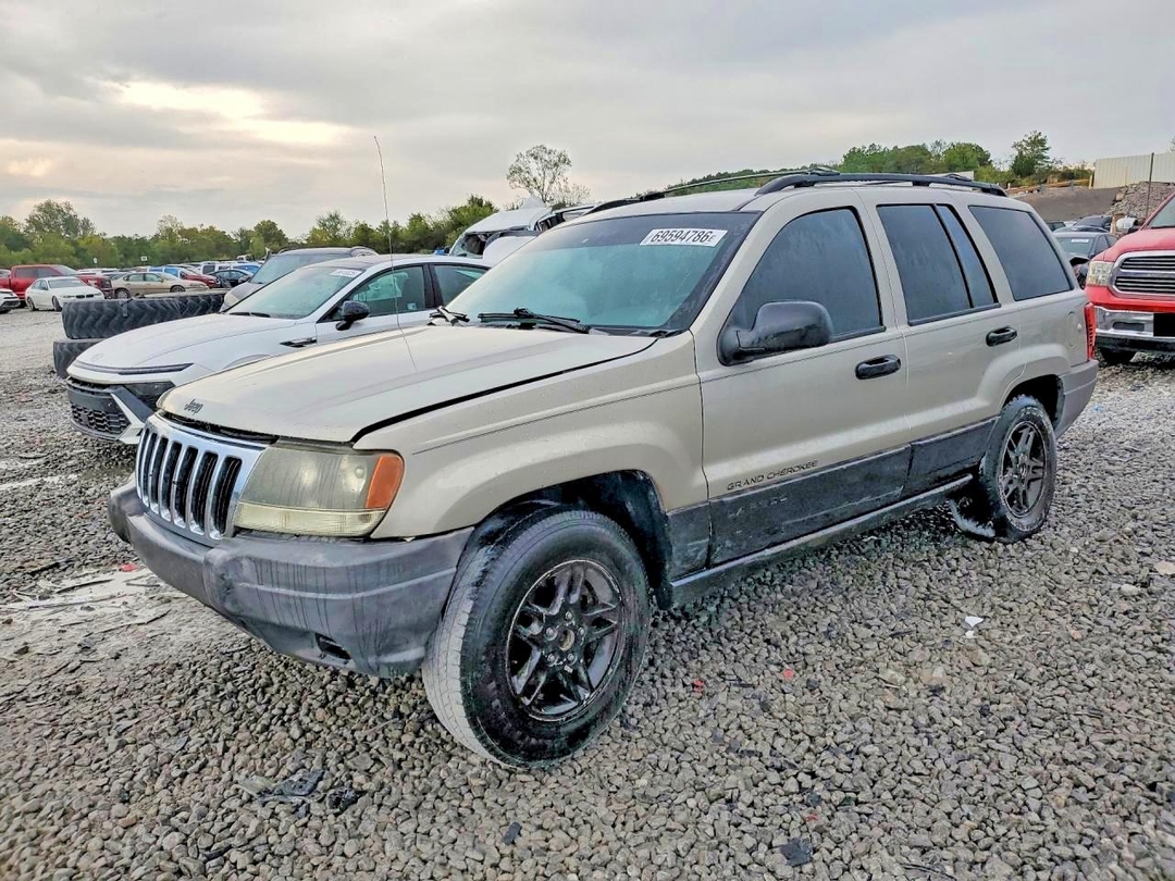 منظر 2004 JEEP GRAND CHEROKEE LAREDO، زاوية 1