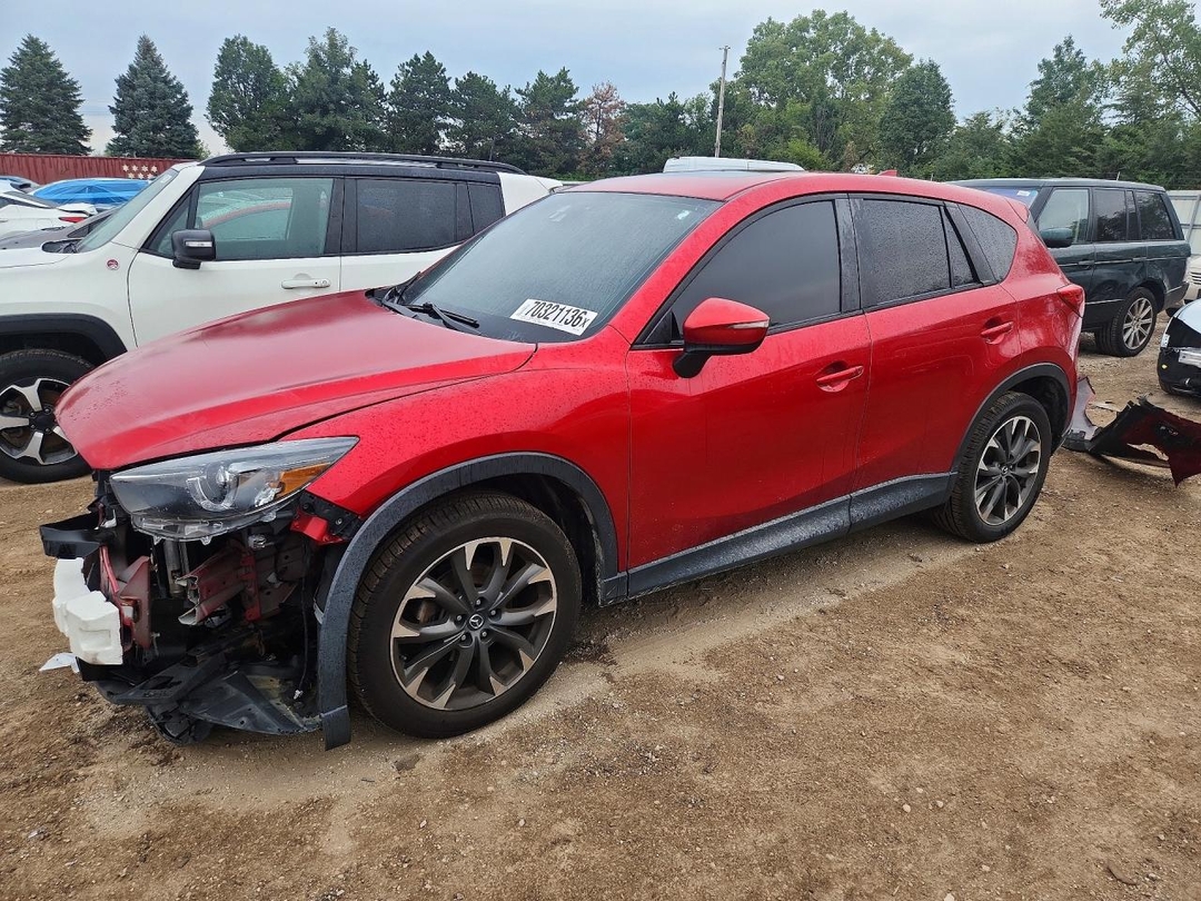 Vista de 2016 MAZDA CX-5 GT, ángulo 1