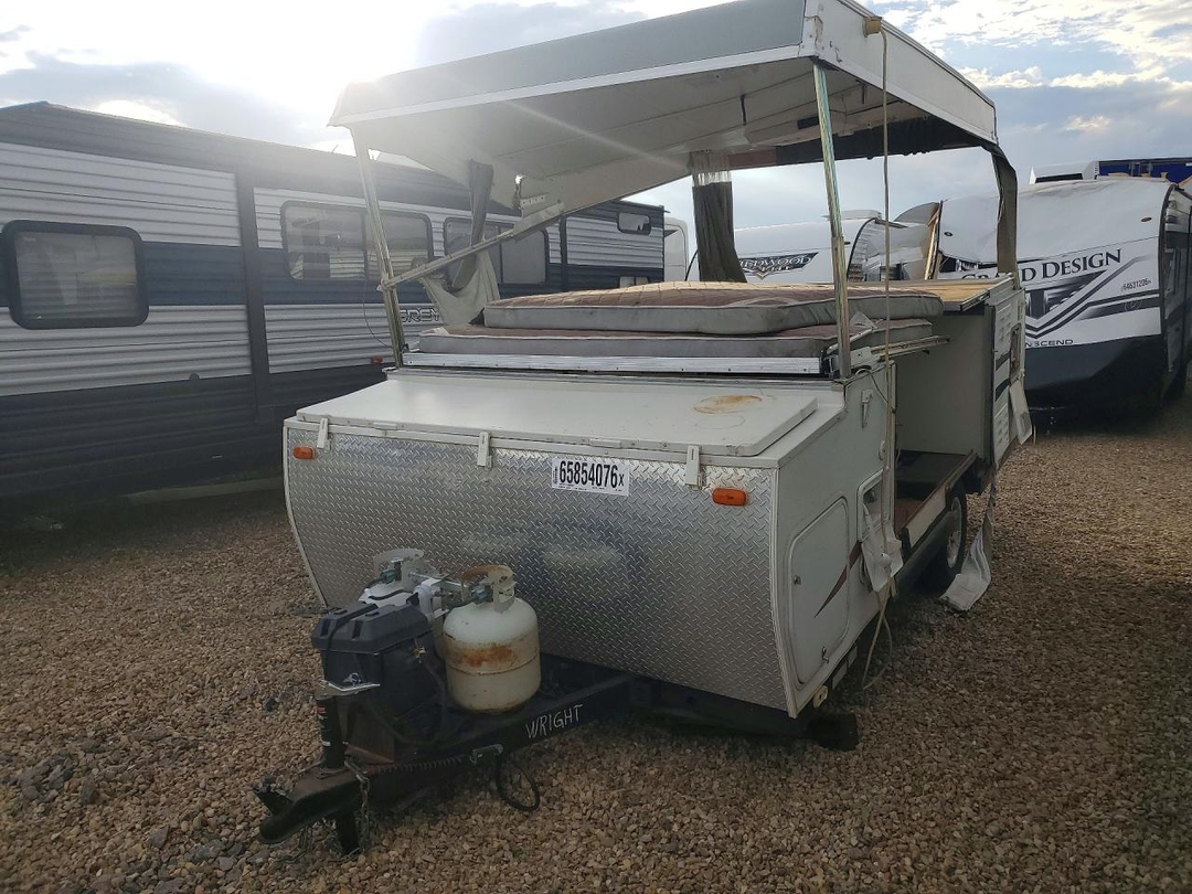Vue de 2007 FOREST RIVER FLAGSTAFF POP-UP CAMPER, angle 1