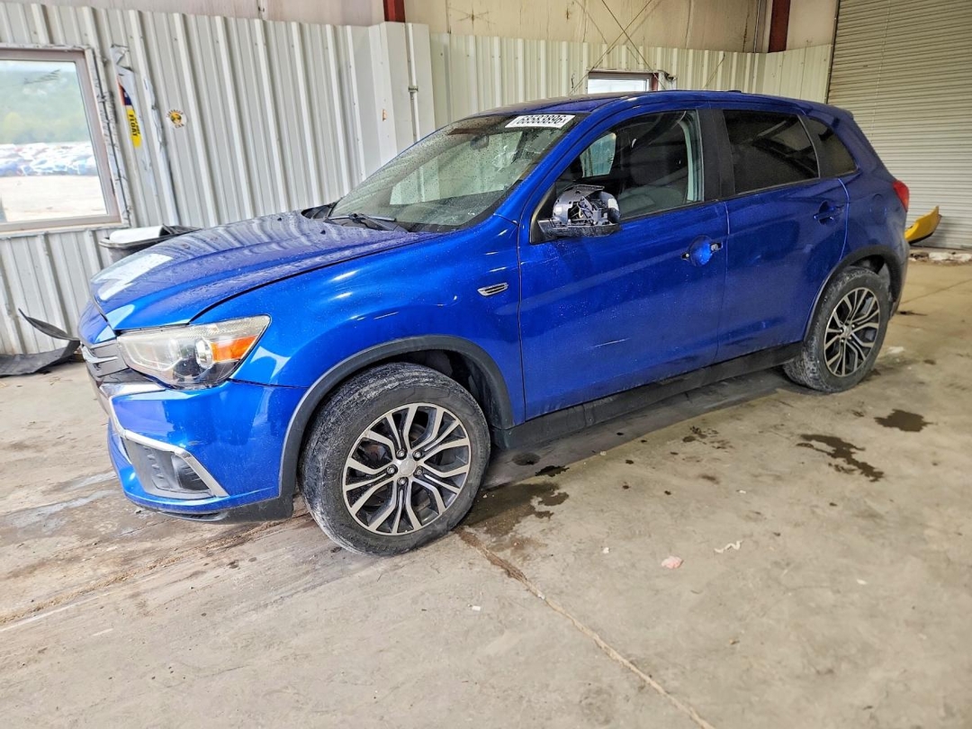 Вид 2019 MITSUBISHI OUTLANDER SPORT ES, угол 1