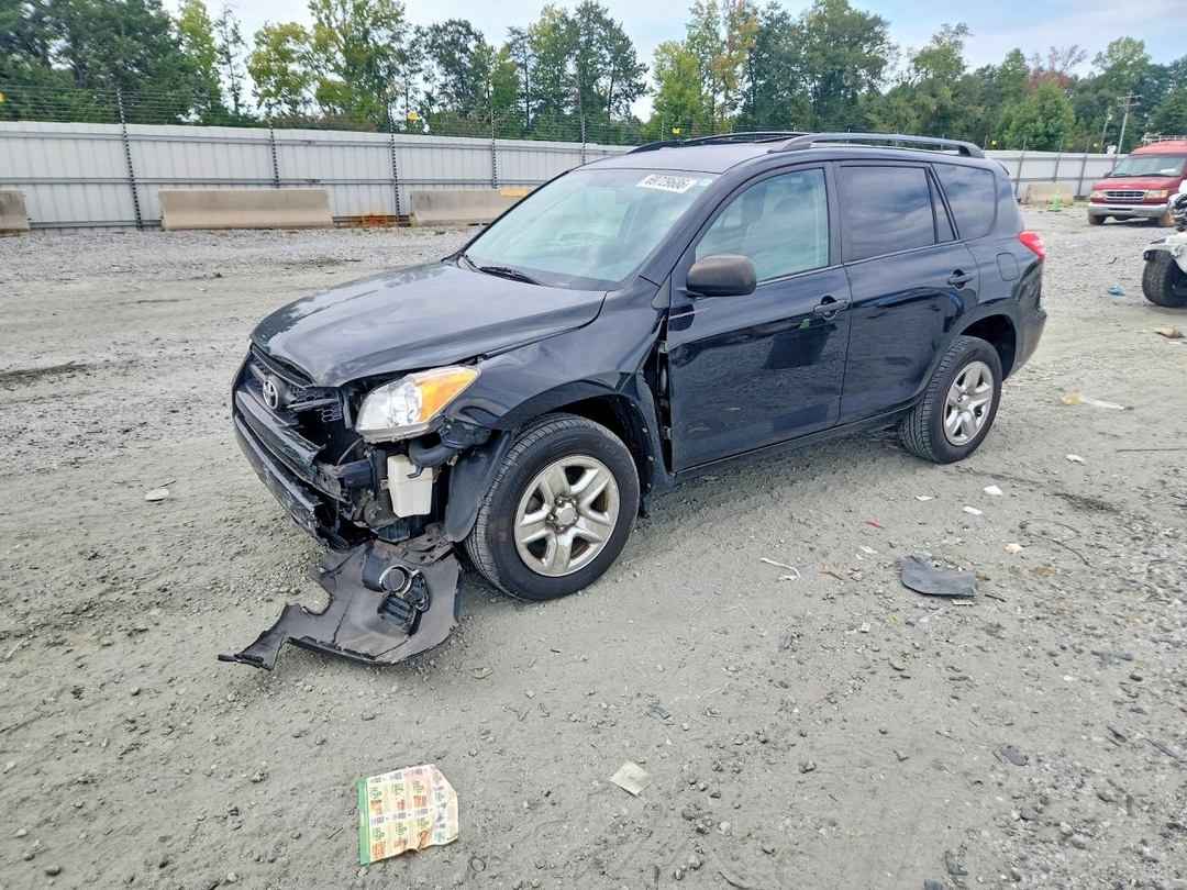Vue de 2010 TOYOTA RAV4 BASE, angle 1