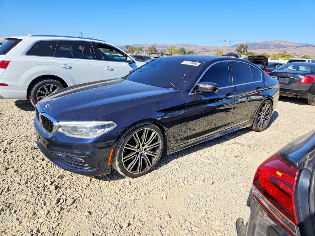 Vue de 2017 BMW 540 I, angle 1