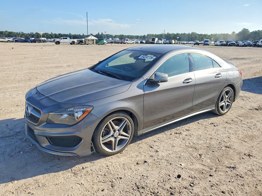 Vedere 2015 MERCEDES-BENZ CLA 250, unghi 1