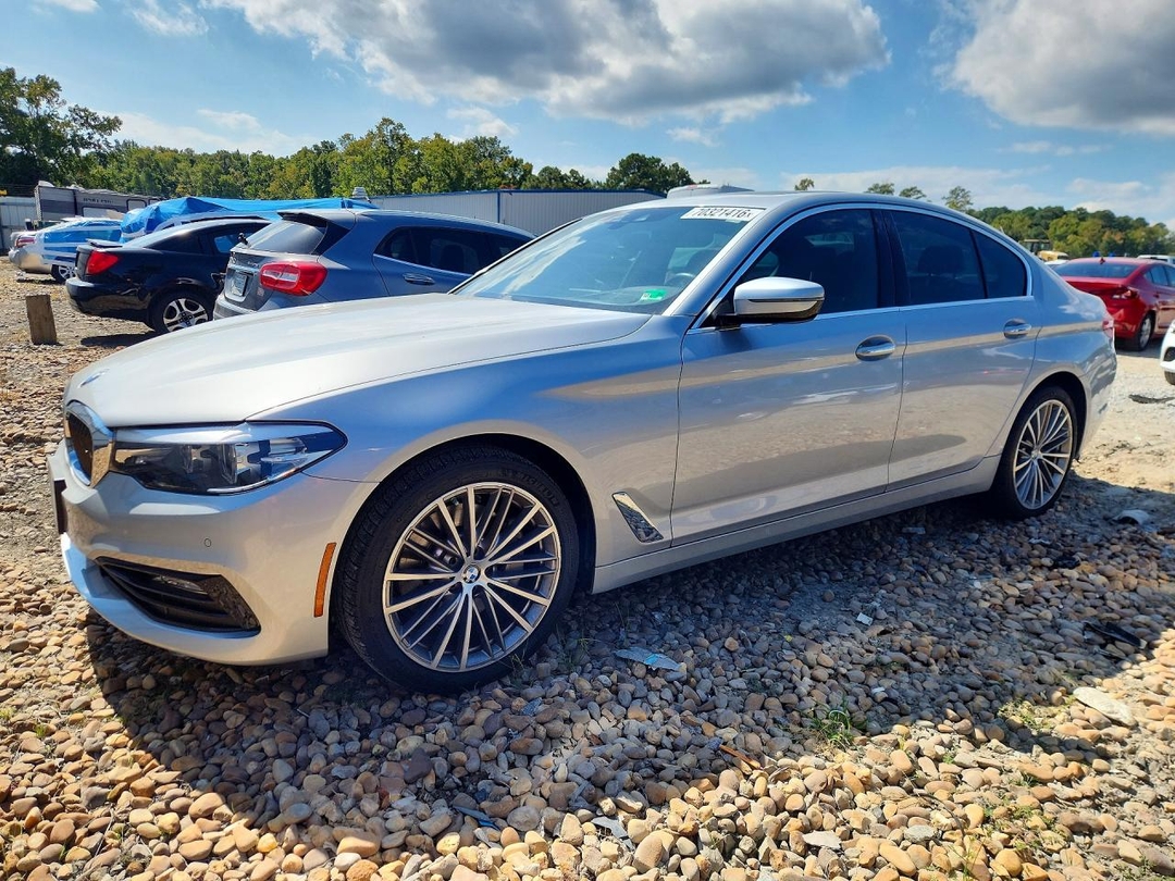 منظر 2018 BMW 530 I، زاوية 1
