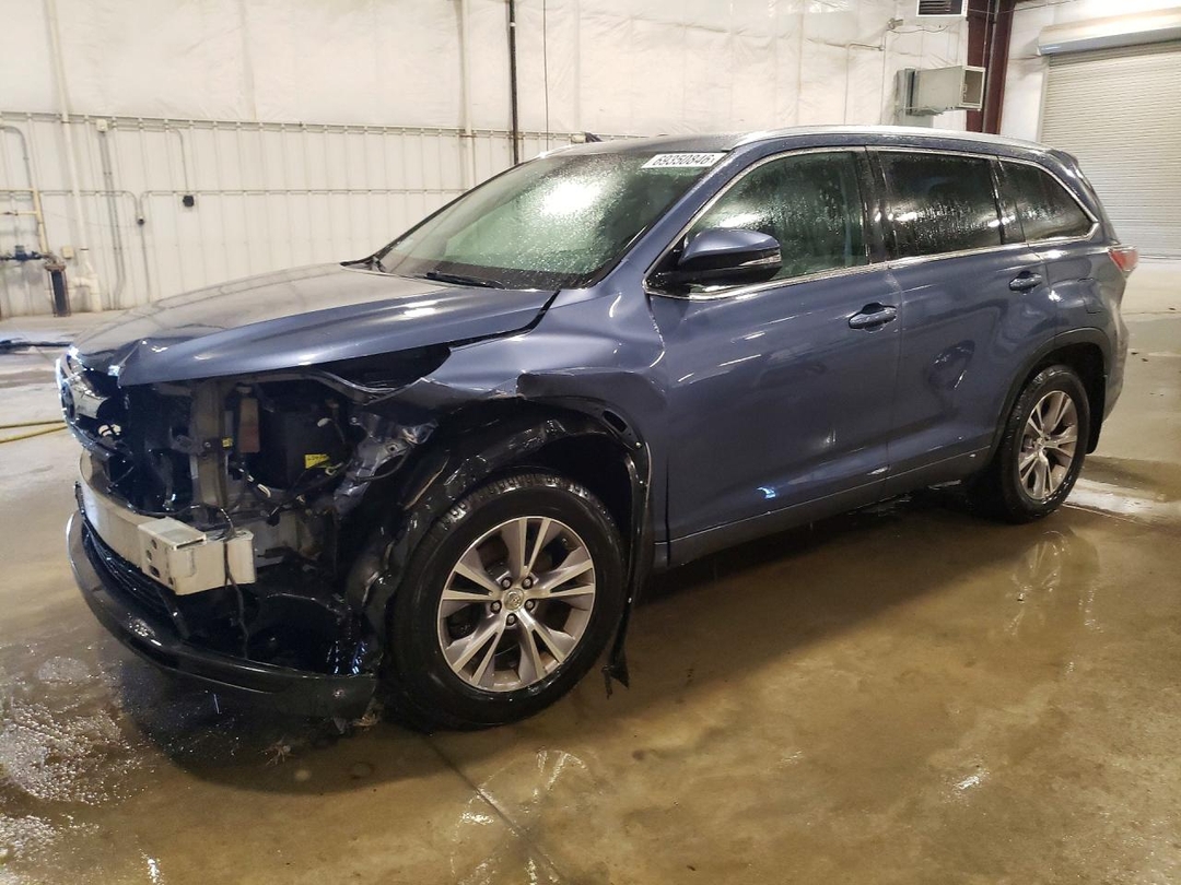 Vedere 2015 TOYOTA HIGHLANDER XLE, unghi 1