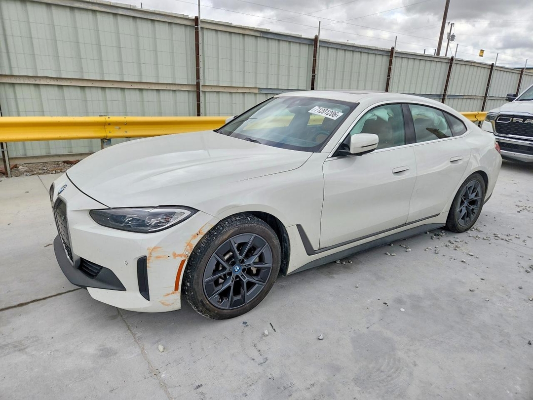 Vue de 2024 BMW I4 EDRIVE 35, angle 1