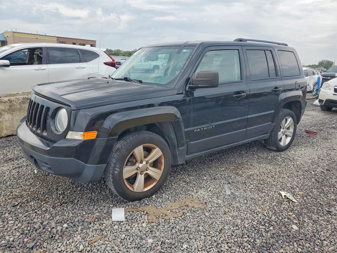 Vista de 2016 JEEP PATRIOT SPORT, ángulo 1