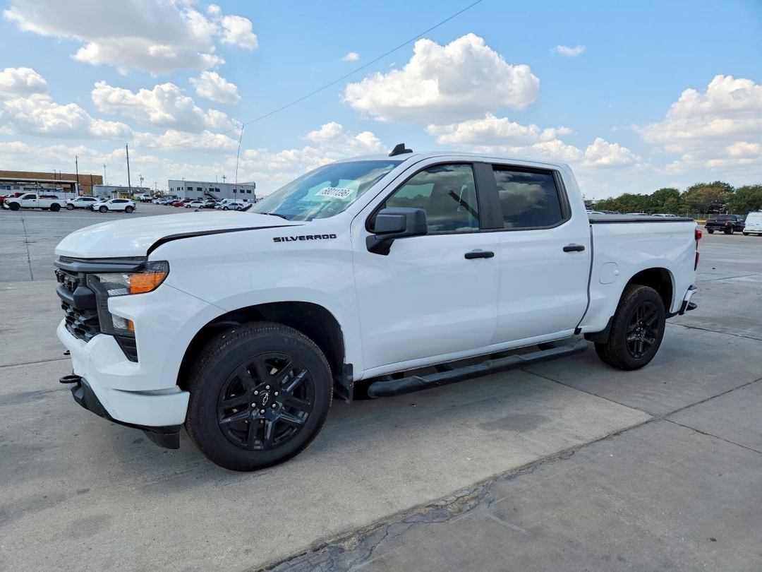 Vista de 2024 CHEVROLET SILVERADO C1500 CUSTOM, ángulo 1