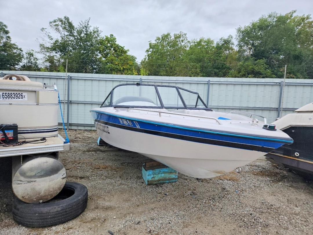 منظر 1995 NAUTIQUE SPEED BOAT، زاوية 1