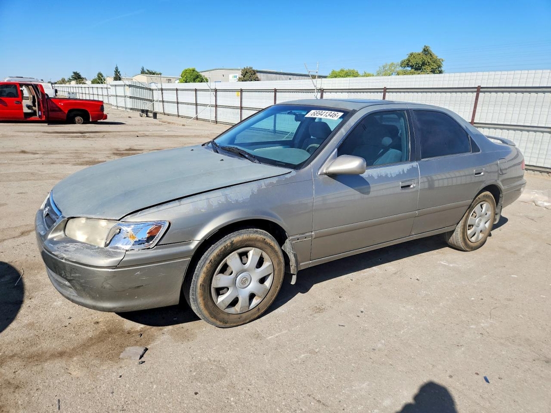 منظر 2000 TOYOTA CAMRY LE V6، زاوية 1