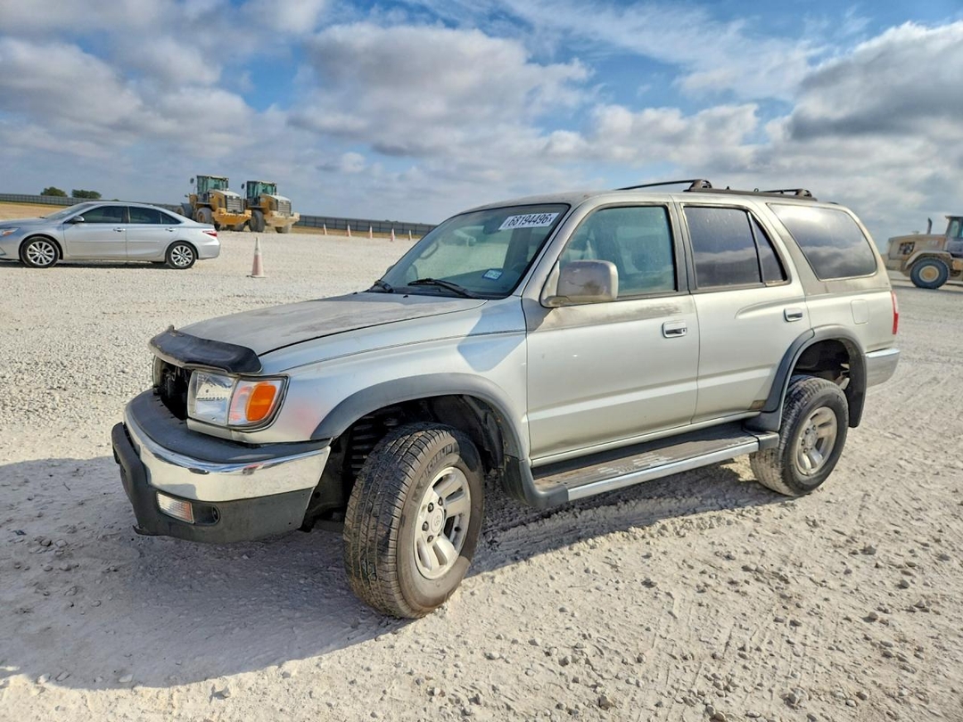 Vista de 1999 TOYOTA 4RUNNER SR5, ángulo 1