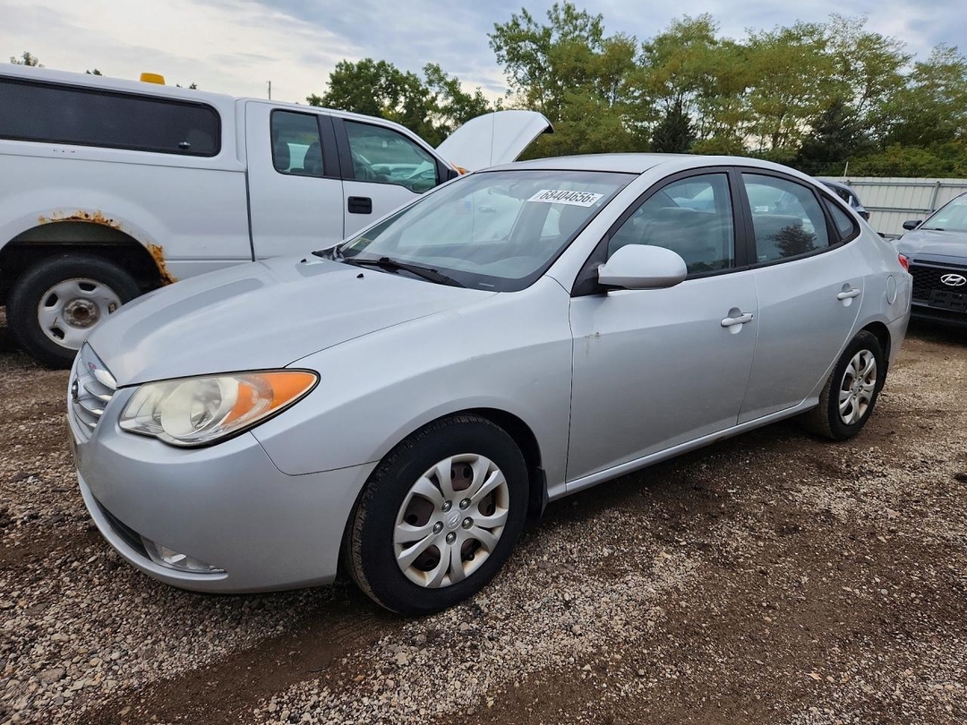 Вид 2010 HYUNDAI ELANTRA GLS, угол 1