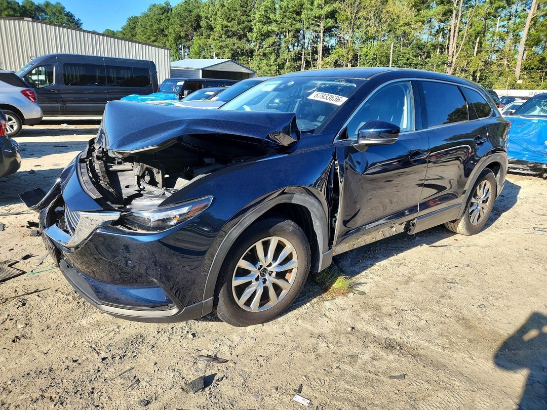 Vue de 2019 MAZDA CX-9 TOURING, angle 1