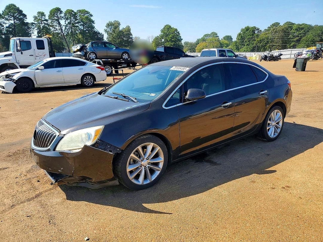 Вид 2014 BUICK VERANO, угол 1