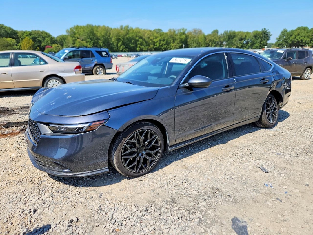 منظر 2024 HONDA ACCORD EX، زاوية 1