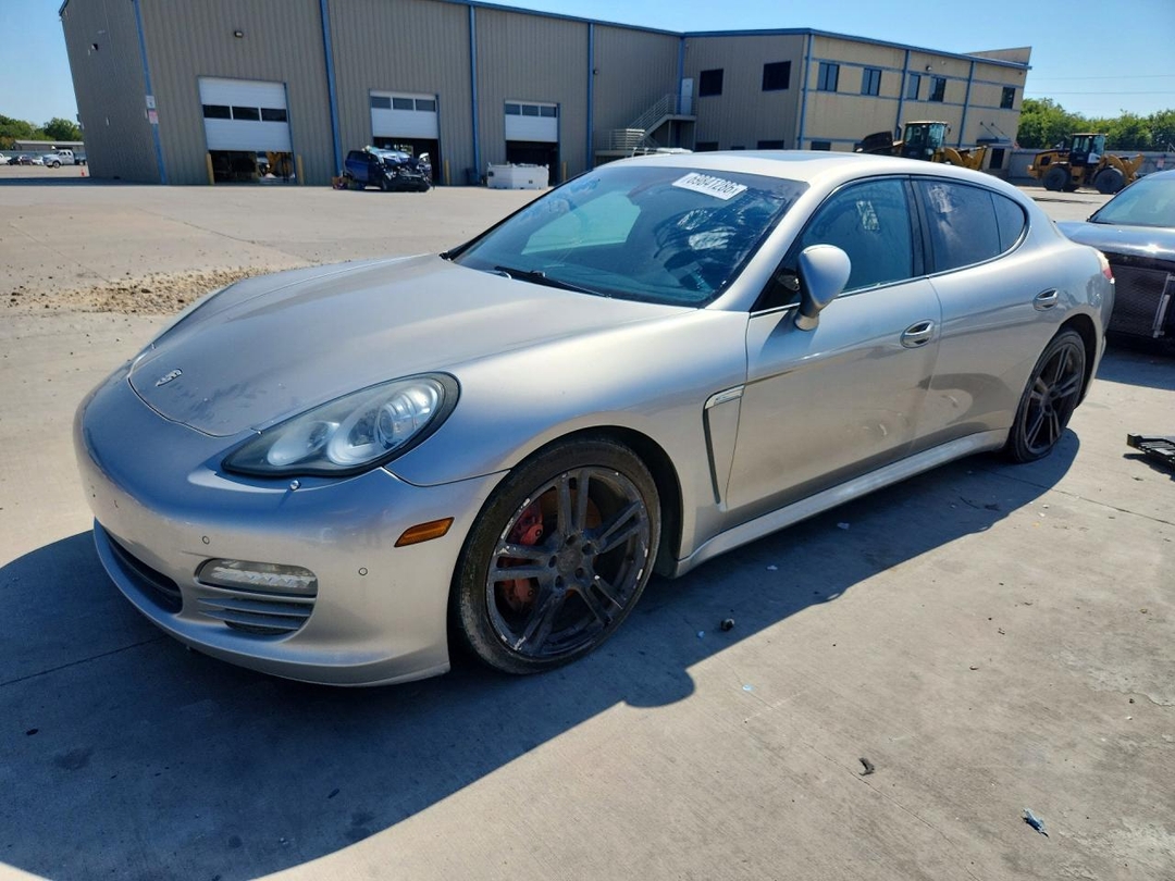 منظر 2012 PORSCHE PANAMERA 2، زاوية 1